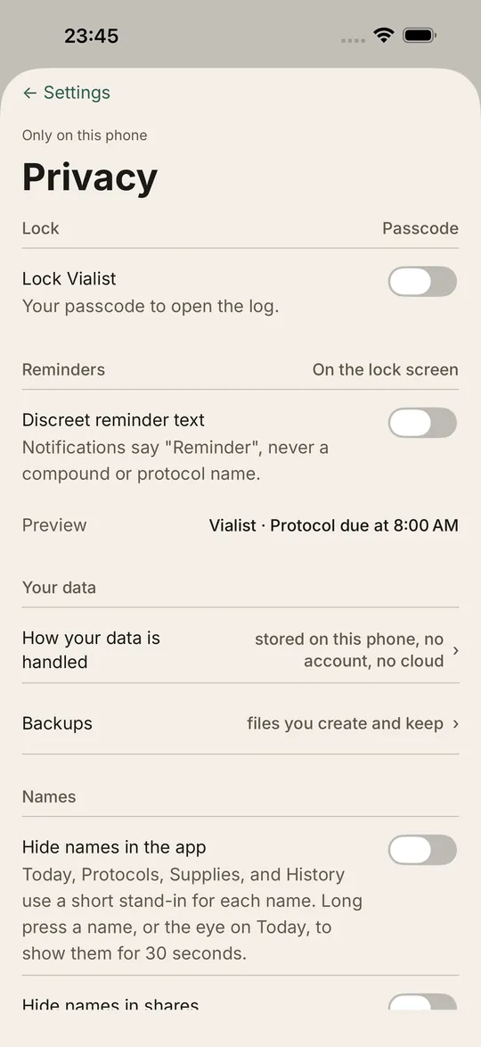 Privacy settings: app lock, discreet reminder text and Hide names