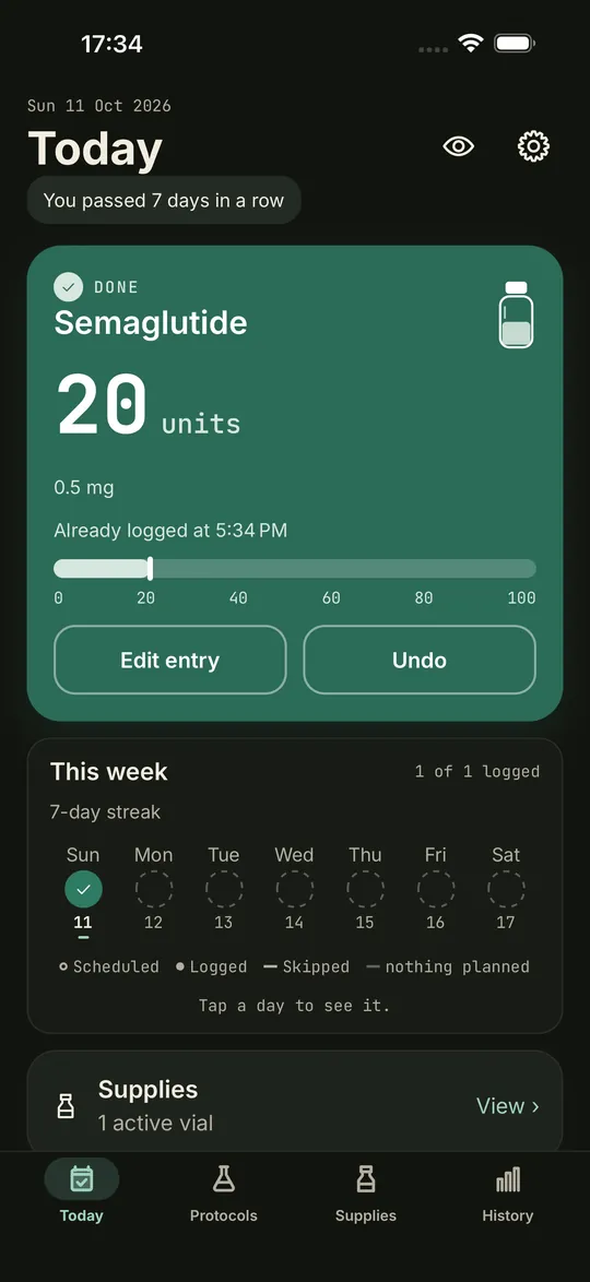 Vialist Today screen: this week's Semaglutide dose of 20 units on a U-100 syringe, logged, with a 7-day streak